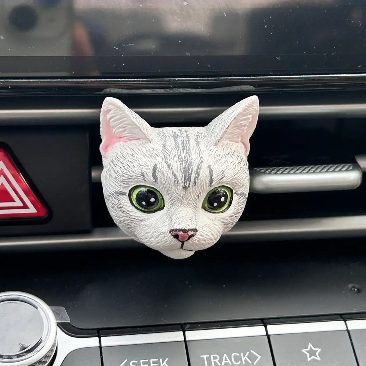 Custom Pet Car Vent Clip – Turn Your Pet Into a Cute Dashboard Companion
